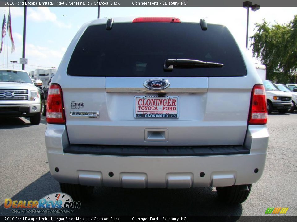 2010 Ford Escape Limited Ingot Silver Metallic / Charcoal Black Photo #4