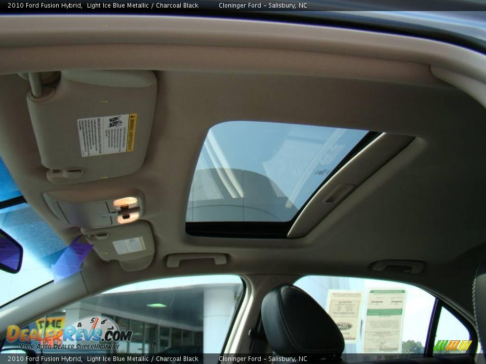 2010 Ford Fusion Hybrid Light Ice Blue Metallic / Charcoal Black Photo #17