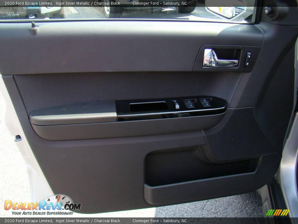 2010 Ford Escape Limited Ingot Silver Metallic / Charcoal Black Photo #16
