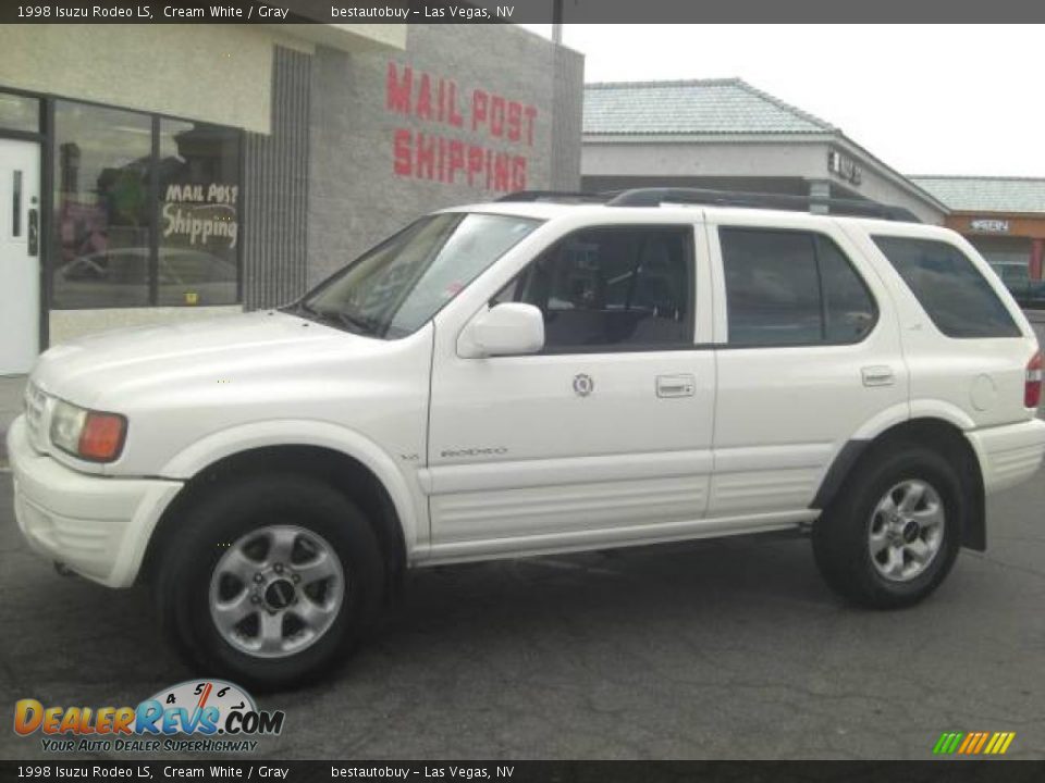 1998 Isuzu Rodeo LS Cream White / Gray Photo #2