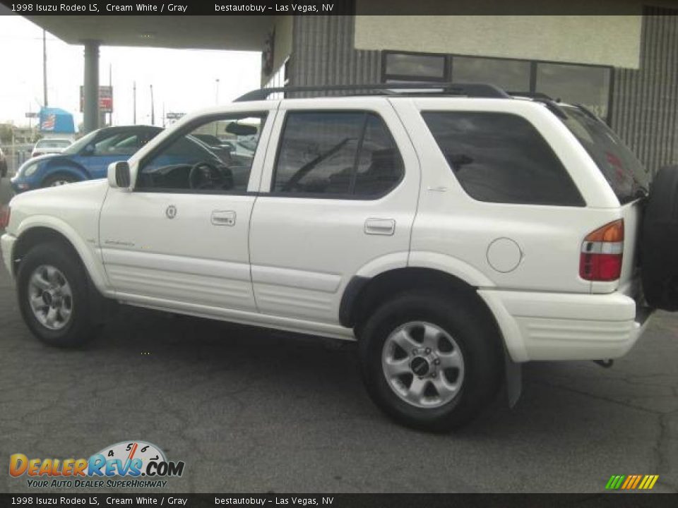 1998 Isuzu Rodeo LS Cream White / Gray Photo #4