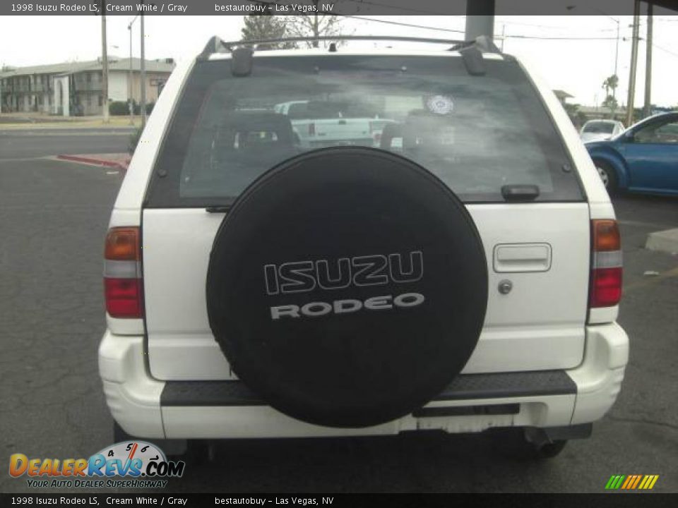 1998 Isuzu Rodeo LS Cream White / Gray Photo #6