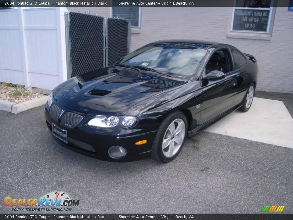 2004 Pontiac GTO Coupe Phantom Black Metallic / Black Photo #2