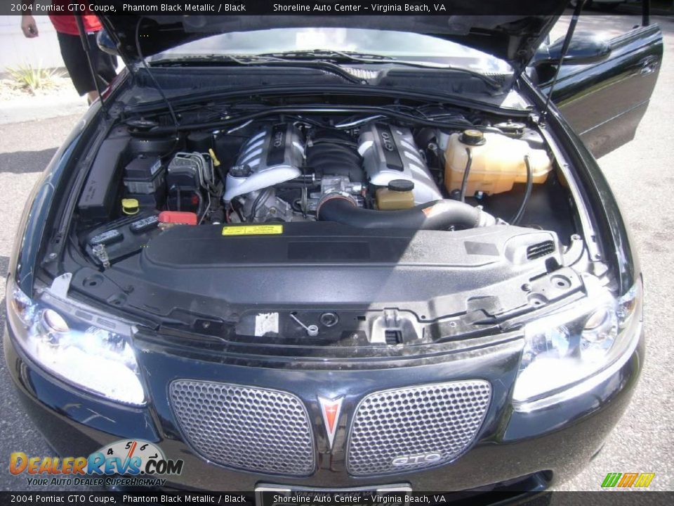 2004 Pontiac GTO Coupe Phantom Black Metallic / Black Photo #10