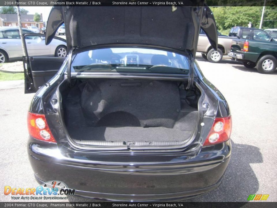 2004 Pontiac GTO Coupe Phantom Black Metallic / Black Photo #12