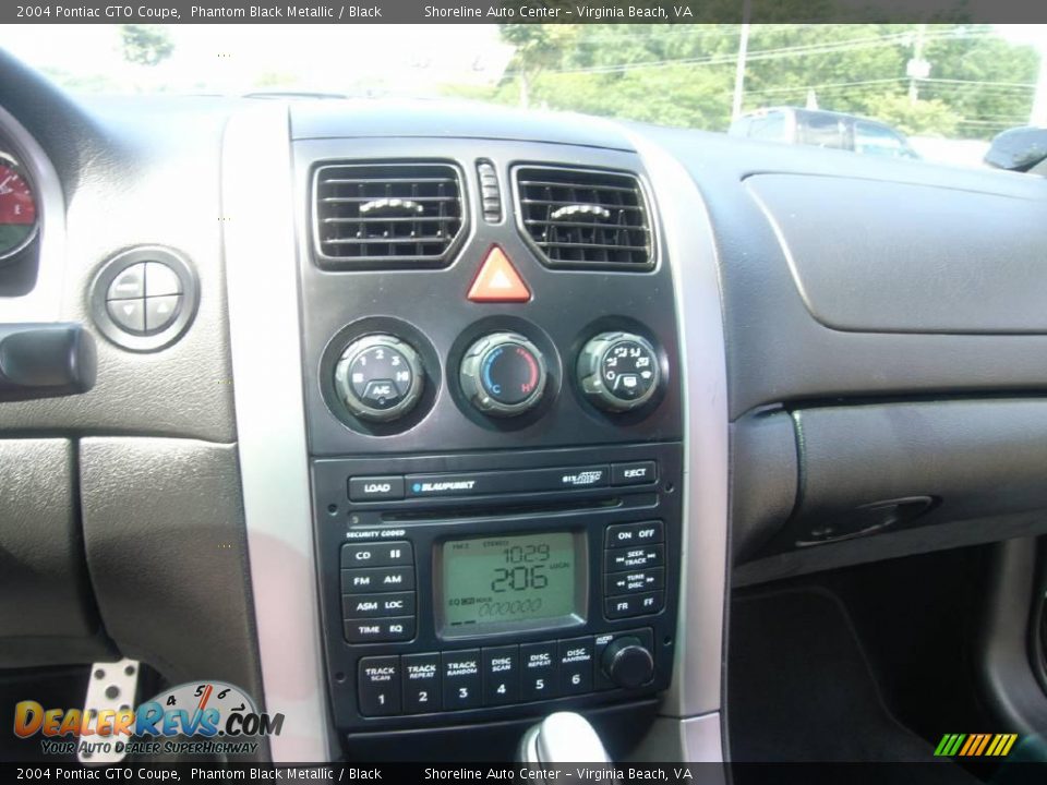 2004 Pontiac GTO Coupe Phantom Black Metallic / Black Photo #15