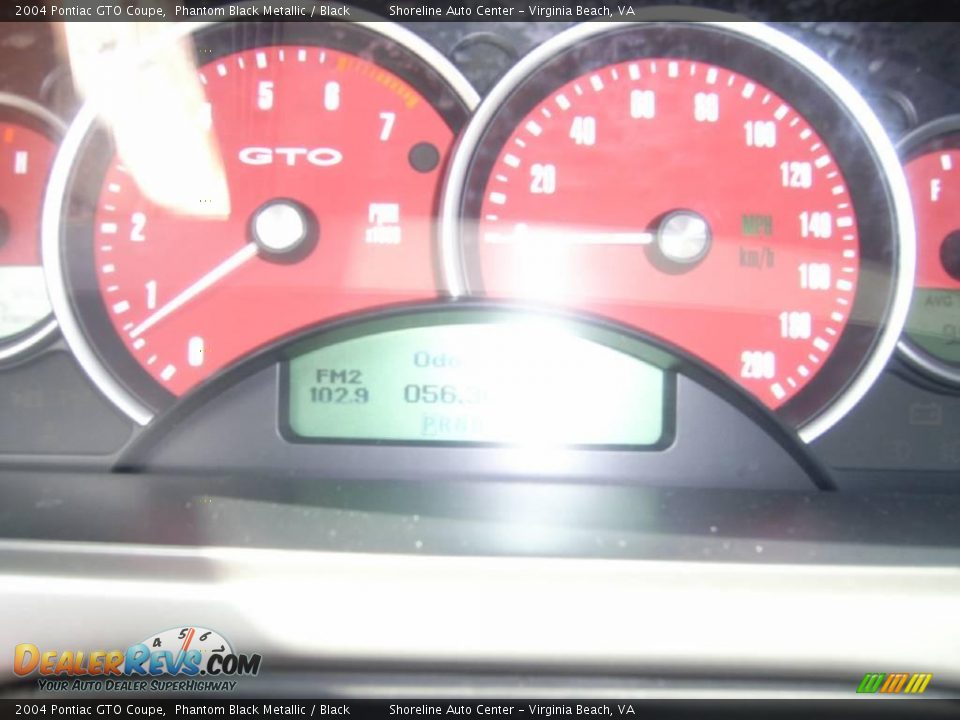 2004 Pontiac GTO Coupe Phantom Black Metallic / Black Photo #17