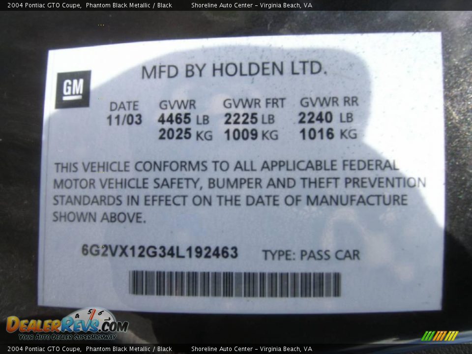 2004 Pontiac GTO Coupe Phantom Black Metallic / Black Photo #18