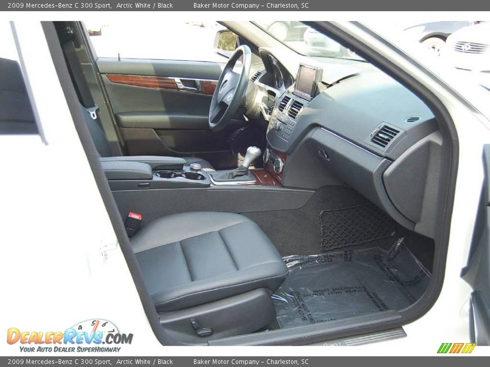 2009 Mercedes-Benz C 300 Sport Arctic White / Black Photo #12