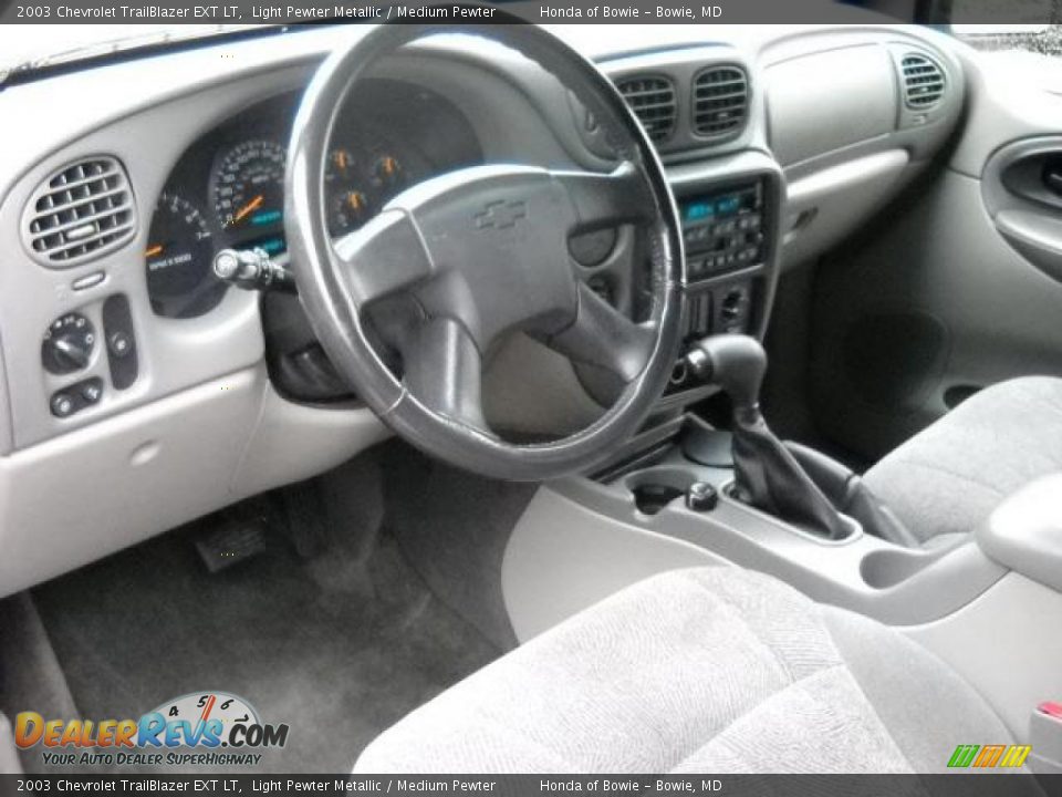 2003 Chevrolet TrailBlazer EXT LT Light Pewter Metallic / Medium Pewter Photo #10