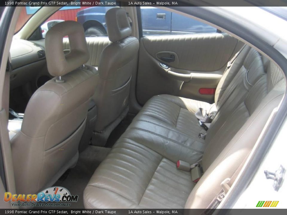 1998 Pontiac Grand Prix GTP Sedan Bright White / Dark Taupe Photo #4