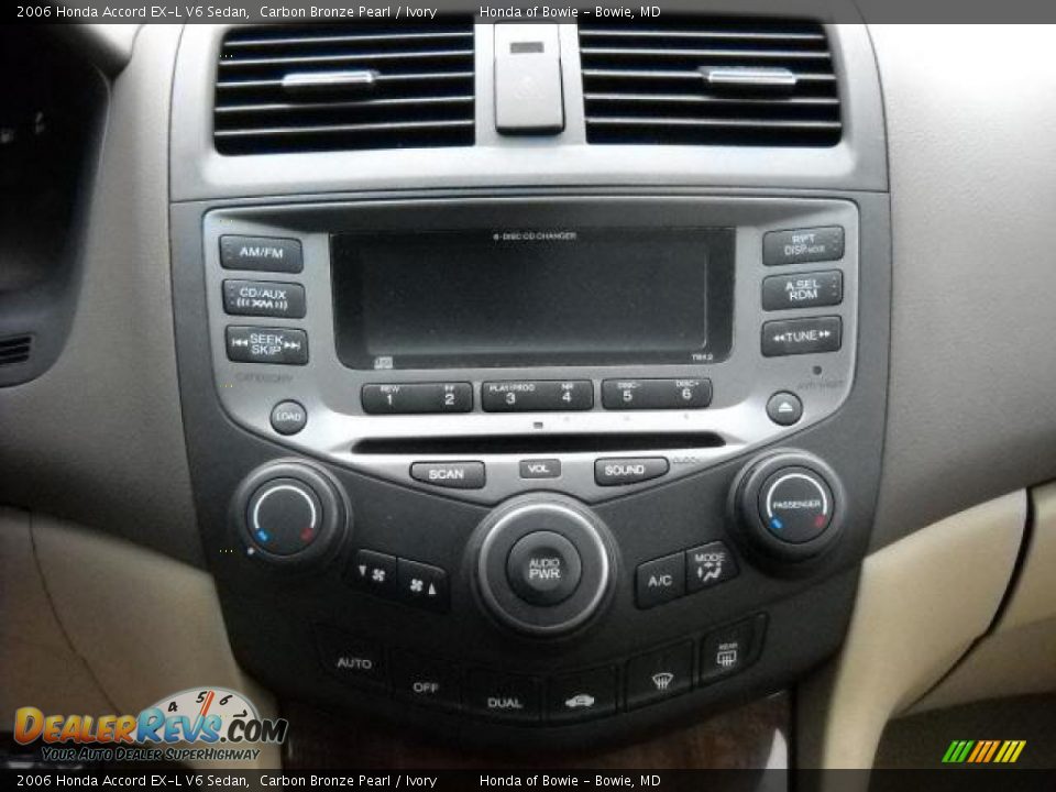 2006 Honda Accord EX-L V6 Sedan Carbon Bronze Pearl / Ivory Photo #11