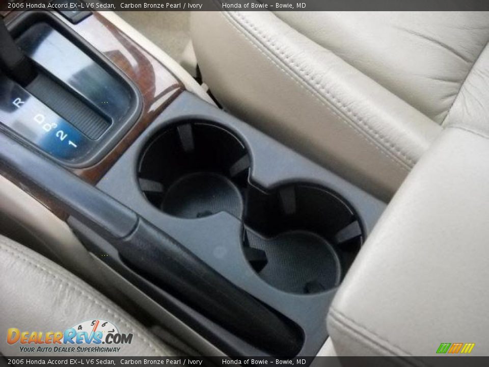 2006 Honda Accord EX-L V6 Sedan Carbon Bronze Pearl / Ivory Photo #13
