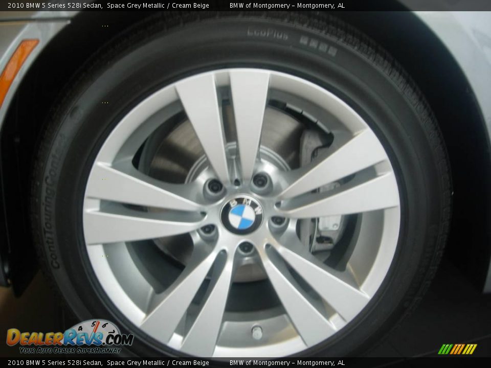 2010 BMW 5 Series 528i Sedan Space Grey Metallic / Cream Beige Photo #15