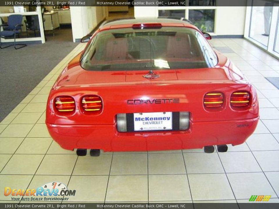 1991 Chevrolet Corvette ZR1 Bright Red / Red Photo #3