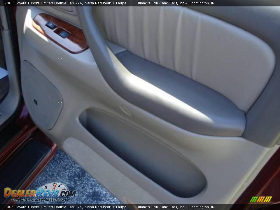 2005 Toyota Tundra Limited Double Cab 4x4 Salsa Red Pearl / Taupe Photo #35