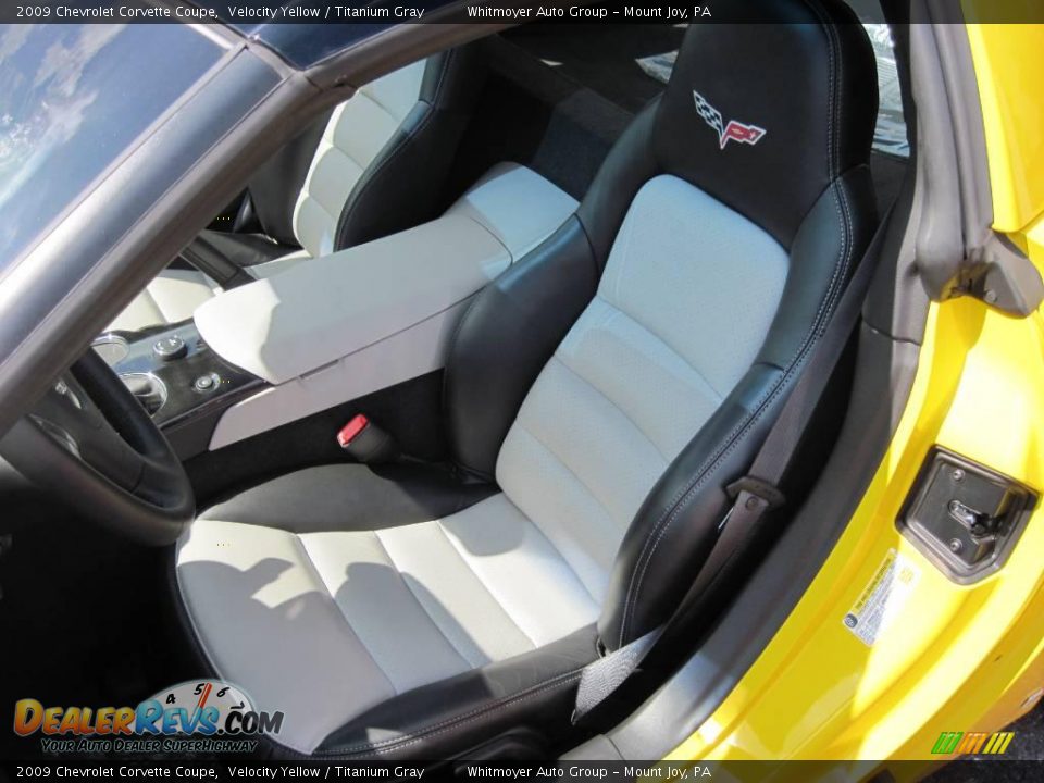 2009 Chevrolet Corvette Coupe Velocity Yellow / Titanium Gray Photo #10
