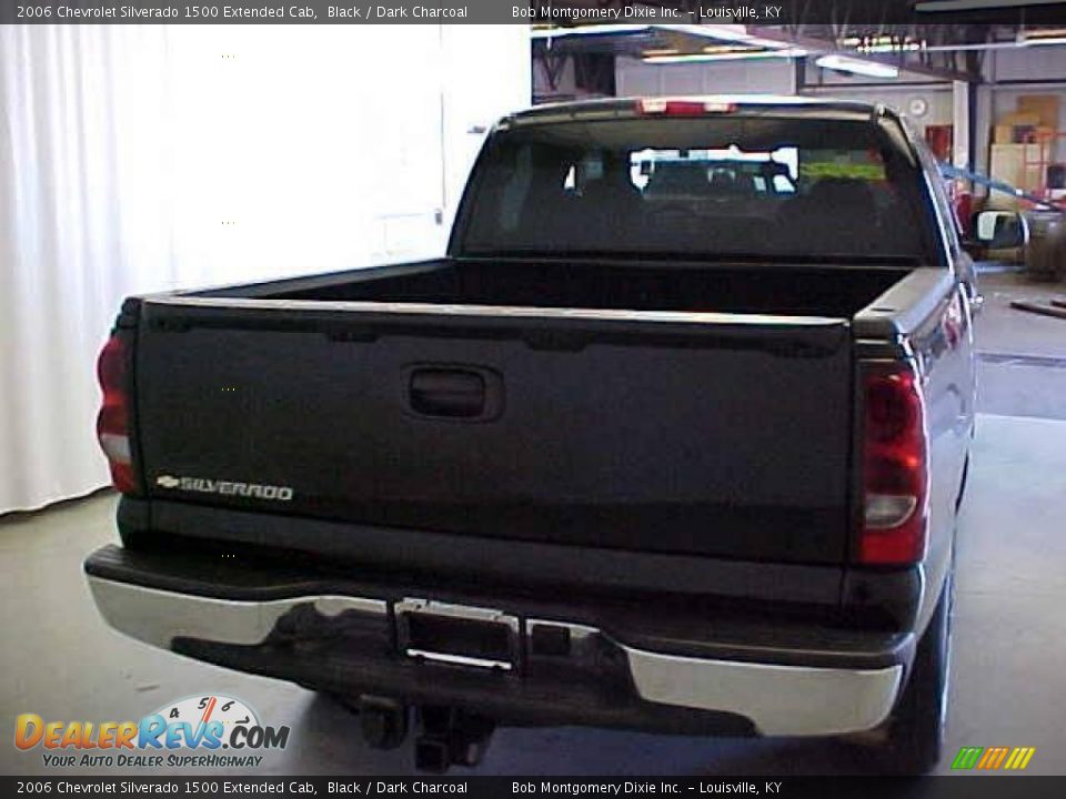 2006 Chevrolet Silverado 1500 Extended Cab Black / Dark Charcoal Photo #14