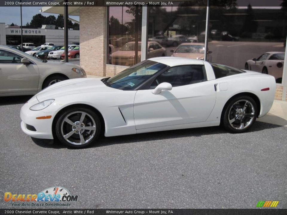 2009 Chevrolet Corvette Coupe Arctic White / Red Photo #4