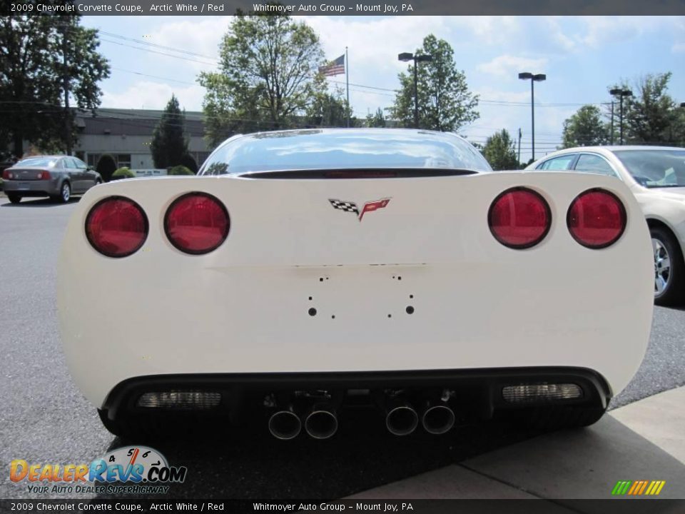 2009 Chevrolet Corvette Coupe Arctic White / Red Photo #5