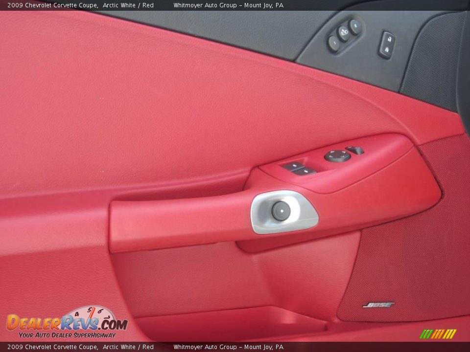 2009 Chevrolet Corvette Coupe Arctic White / Red Photo #9