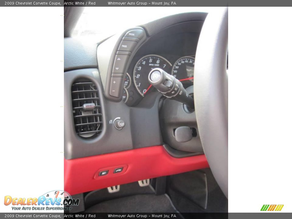 2009 Chevrolet Corvette Coupe Arctic White / Red Photo #12