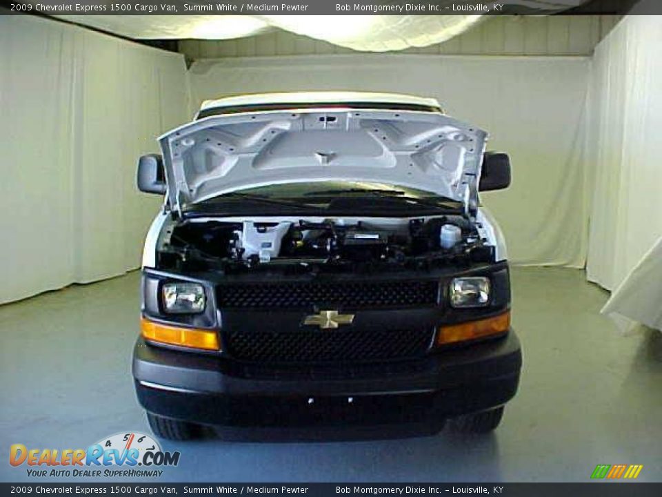2009 Chevrolet Express 1500 Cargo Van Summit White / Medium Pewter Photo #4