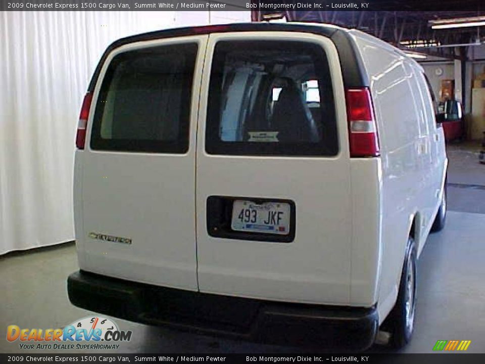 2009 Chevrolet Express 1500 Cargo Van Summit White / Medium Pewter Photo #13