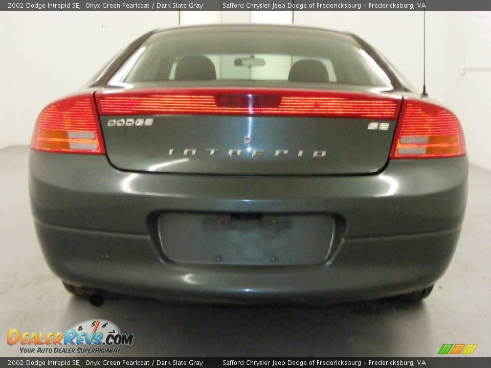 2002 Dodge Intrepid SE Onyx Green Pearlcoat / Dark Slate Gray Photo #5