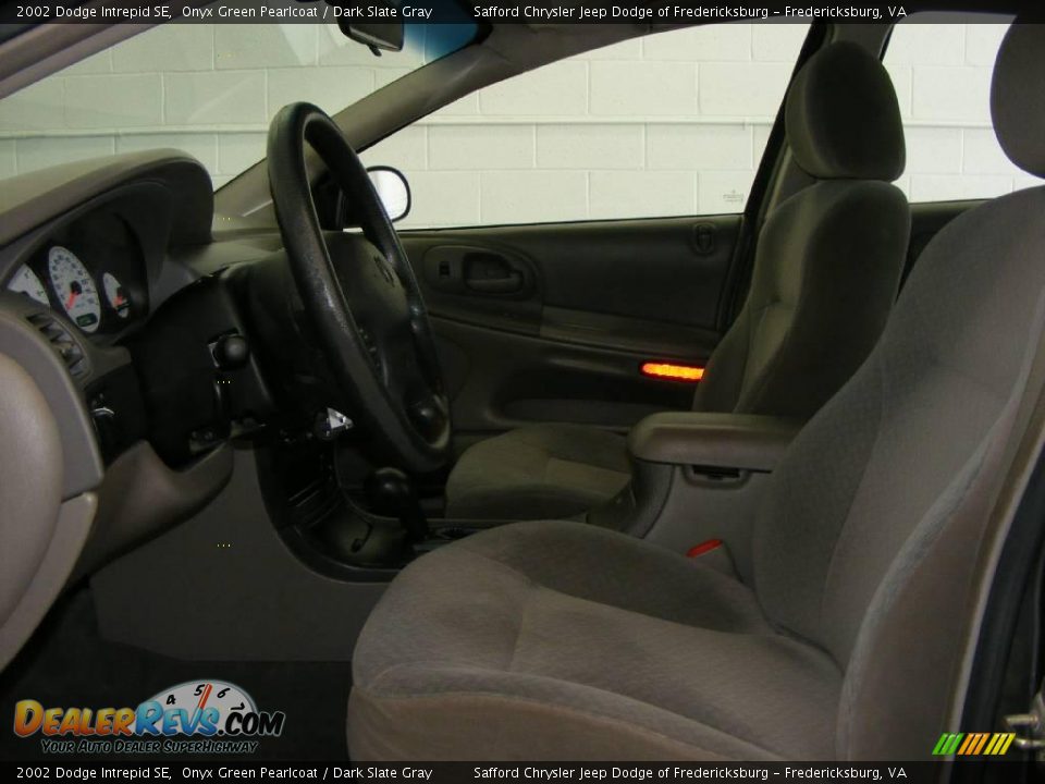 2002 Dodge Intrepid SE Onyx Green Pearlcoat / Dark Slate Gray Photo #12