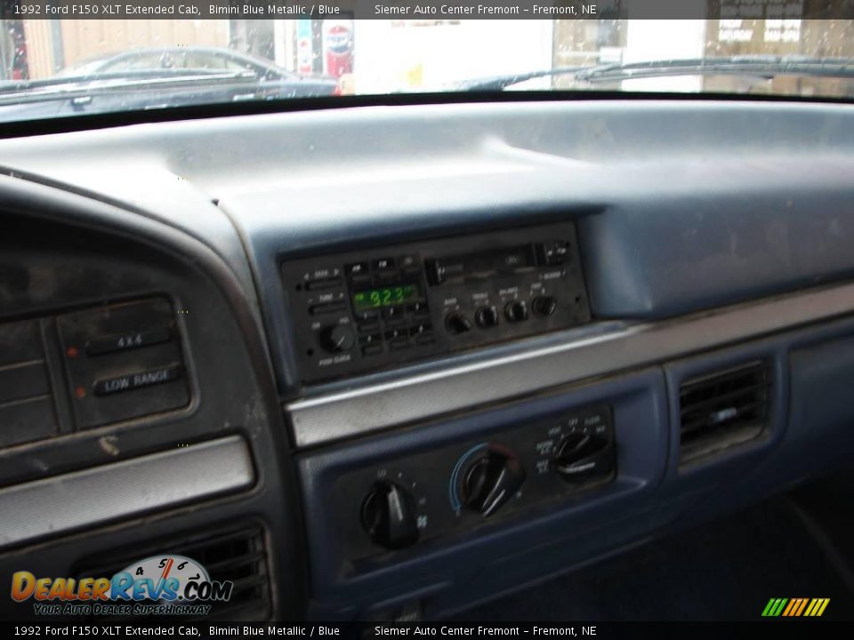 1992 Ford F150 XLT Extended Cab Bimini Blue Metallic / Blue Photo #4