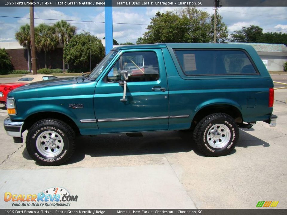 Pacific Green Metallic 1996 Ford Bronco XLT 4x4 Photo #5