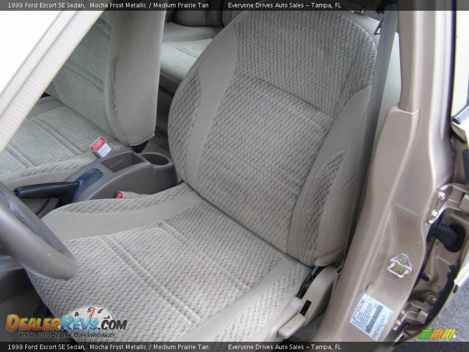 1999 Ford Escort SE Sedan Mocha Frost Metallic / Medium Prairie Tan Photo #15
