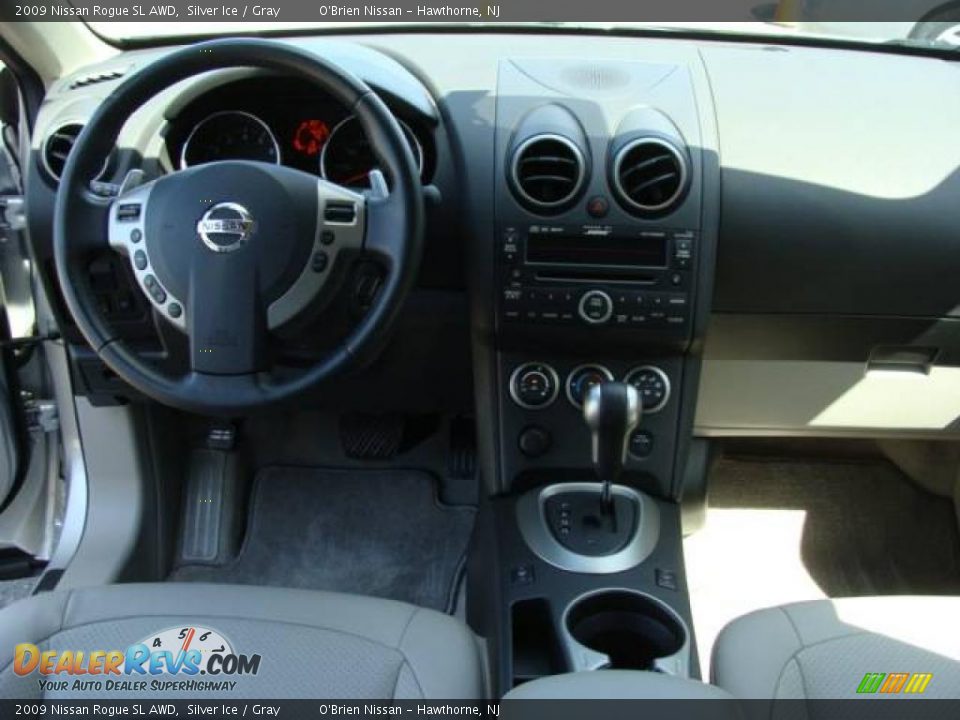 2009 Nissan Rogue SL AWD Silver Ice / Gray Photo #13