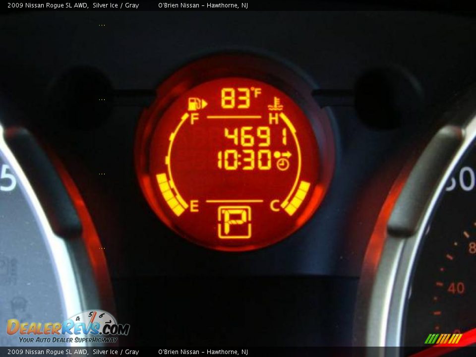 2009 Nissan Rogue SL AWD Silver Ice / Gray Photo #15
