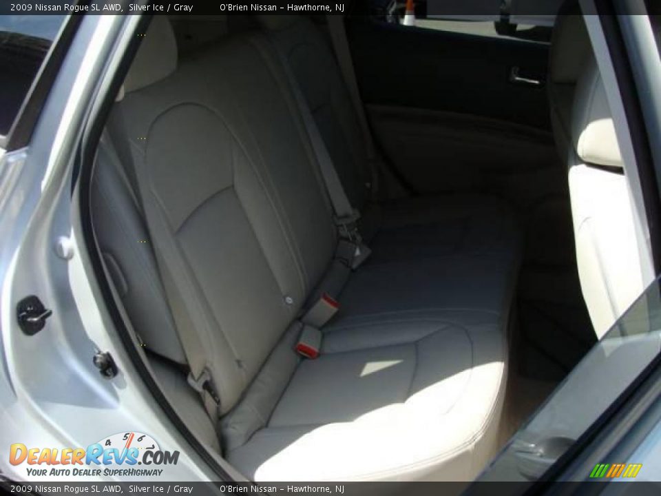 2009 Nissan Rogue SL AWD Silver Ice / Gray Photo #26