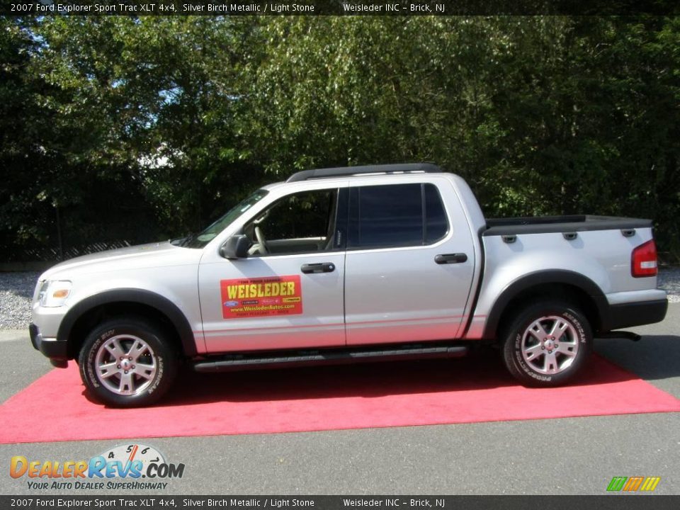 2007 Ford Explorer Sport Trac XLT 4x4 Silver Birch Metallic / Light Stone Photo #5