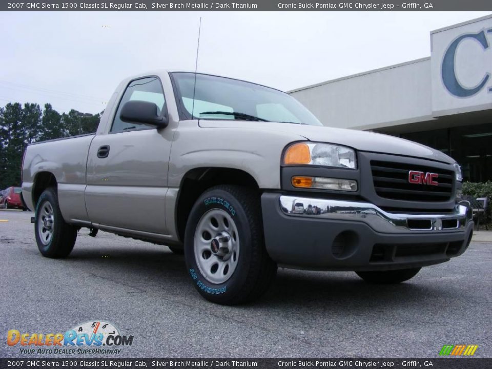 2007 GMC Sierra 1500 Classic SL Regular Cab Silver Birch Metallic / Dark Titanium Photo #2