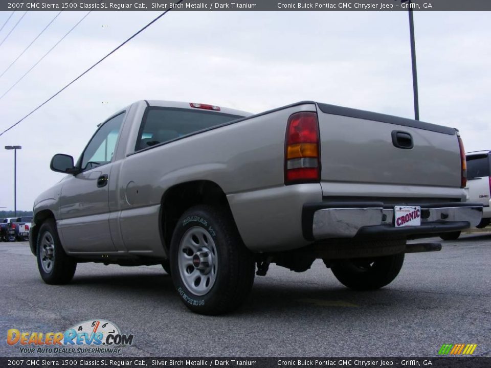 2007 GMC Sierra 1500 Classic SL Regular Cab Silver Birch Metallic / Dark Titanium Photo #6