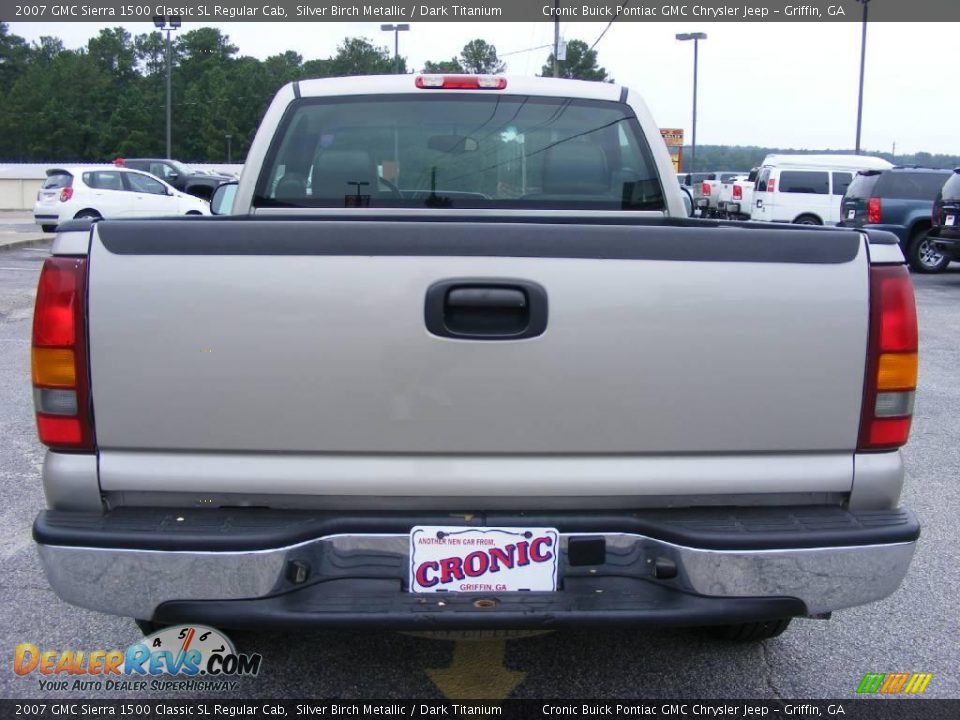 2007 GMC Sierra 1500 Classic SL Regular Cab Silver Birch Metallic / Dark Titanium Photo #7