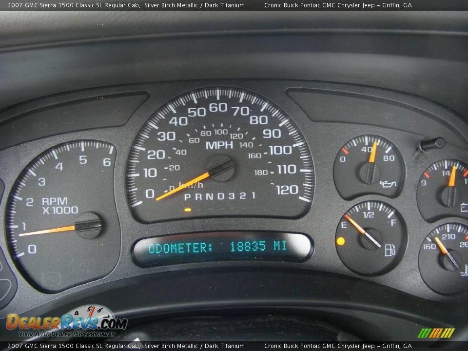 2007 GMC Sierra 1500 Classic SL Regular Cab Silver Birch Metallic / Dark Titanium Photo #17