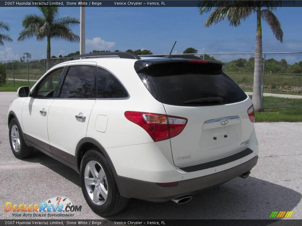 2007 Hyundai Veracruz Limited Stone White / Beige Photo #3