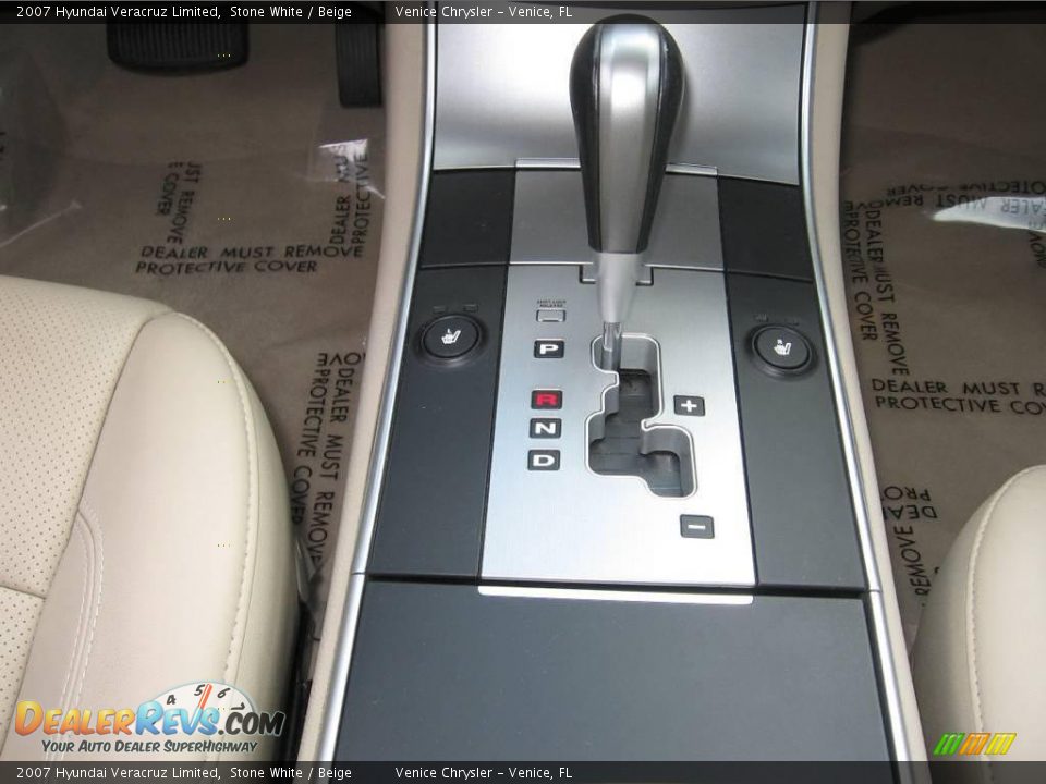 2007 Hyundai Veracruz Limited Stone White / Beige Photo #8