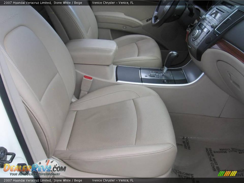2007 Hyundai Veracruz Limited Stone White / Beige Photo #10