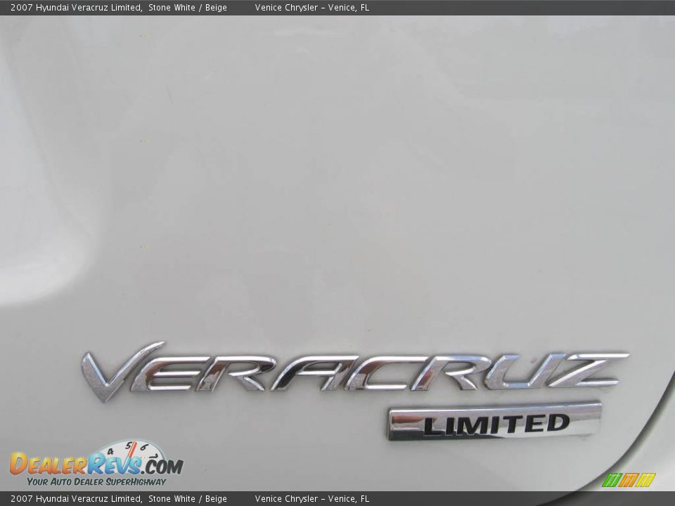 2007 Hyundai Veracruz Limited Stone White / Beige Photo #29