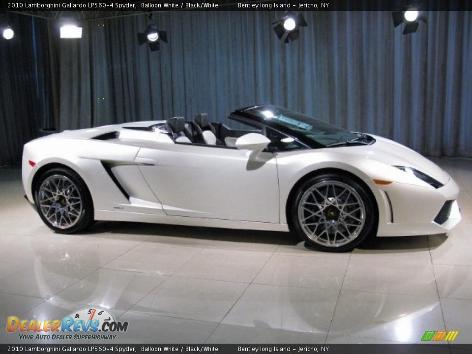 2010 Lamborghini Gallardo LP560-4 Spyder Balloon White / Black/White Photo #3