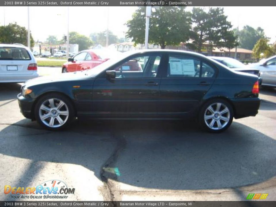 2003 BMW 3 Series 325i Sedan Oxford Green Metallic / Grey Photo #4