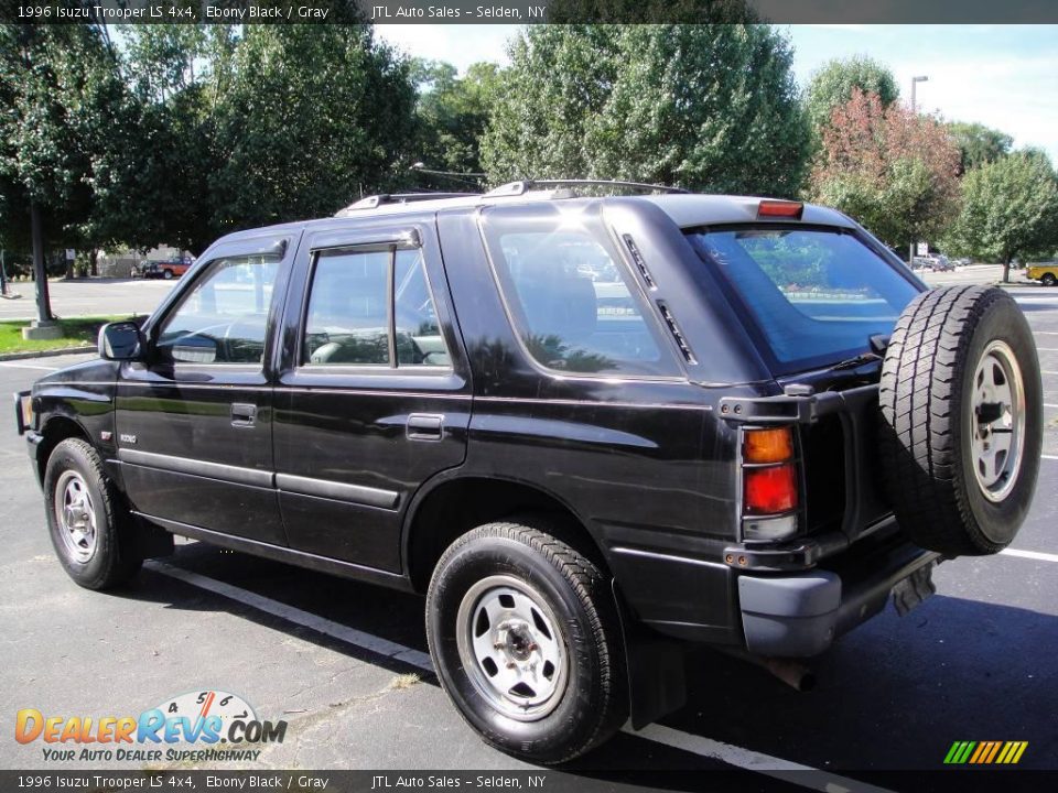 1996 Isuzu Trooper LS 4x4 Ebony Black / Gray Photo #4