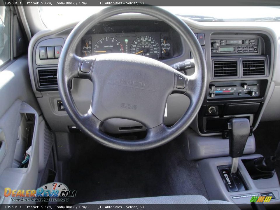 1996 Isuzu Trooper LS 4x4 Ebony Black / Gray Photo #6