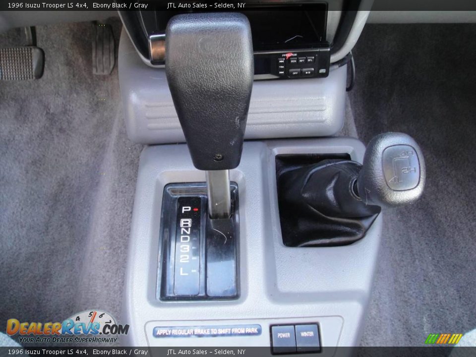 1996 Isuzu Trooper LS 4x4 Ebony Black / Gray Photo #14